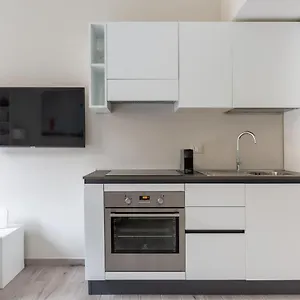 Via Panizza - Grazioso Monolocale, Posizione Elegante E Appartamento Milano